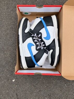 Nike Dunk High Retro - Black, University Blue, White